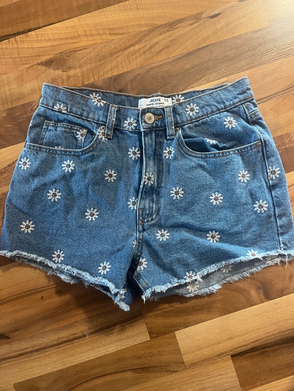 Ardene Women’s Sz 3 Denim Shorts